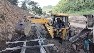 Construction of Retaining Wall//Technologia 😂