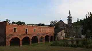 Zamek Sarny - Ścinawka Górna