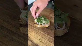 Сэндвич, отмеченный тремя звездами Мишлен, от Марко Пьера Уайта⭐️