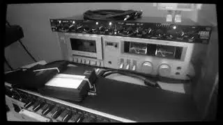 Boom Bap Hip Hop Beat on the Mpc 2000 | Vinyl samples (AlienLoop)