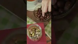 Pistachio Chocolate | Nuts Chocolate: ROYCE' Chocolate India
