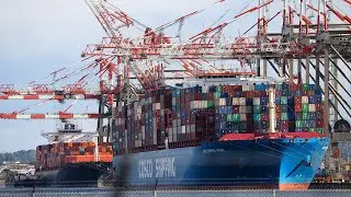 US Trade Deficit Shrank in August on Decline in Imports