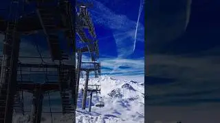 Like a rollercoaster: The coolest ski lift in the alps! #tignes #skiing #lift #mountains #machinery