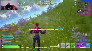 Fortnite joyeux Noël salut tout le monde. Salut salut.Merci pour l'étape top. Merci merci.