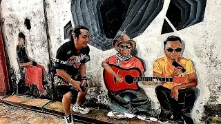 Banyak  tempat di Kuching org kita belum  jumpa dan Makanan Legend .