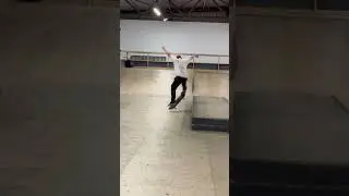 Noseslide to Sitdown 😂