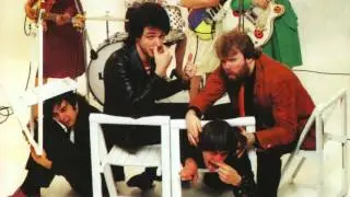 The Laughing Dogs - I'm Not What I Used To Be + Stand Up