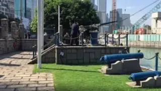 Noonday gun
