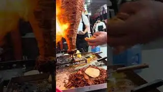 Tacos al pastor
