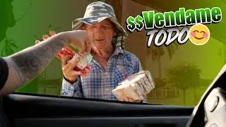 COMPRANDO TODO A VENDEDORES EN LA CALLE