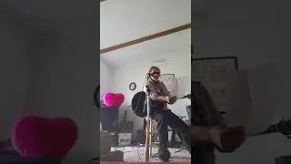 Fynn McCool Ooh la la song