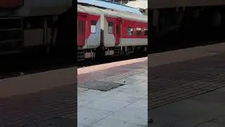 Indore Patna superfast express arrived#train #short #railways#shortvideo