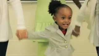 Ms. Bee's Traveling Bus - Comcast Commercial