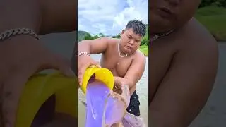 Челлендж &laquo;Грязная вода против чистых рук&raquo; 🍶🍶💧🫧 #смешно