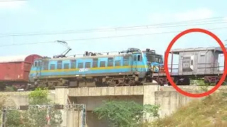 India&rsquo;s Longest Train with WAG7 + WAG9 + WDG4G | Long Python Trains | Indian Railways