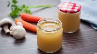 Caldo casero de verduras f&aacute;cil y r&aacute;pido