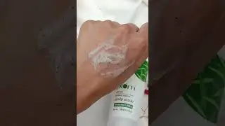 Get Dandruff Free Hair from @plumgoodness Tea Tree Range #shorts #short #shortvideo