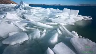Relaxing music with Icebergs