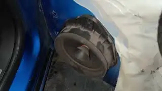 Замена штатных динамиков в Chevrolet Cruze на DL Audio Gryphon Pro 165 Midbass