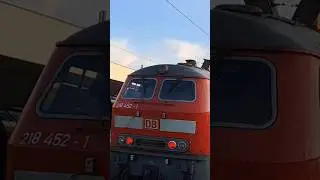 BR 218 452-1 Deutsche Bahn schiebt den RE3 nach Ulm hbf in Basel Bad Bf #br218 #shorts #yt
