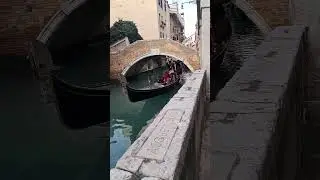 #find the #bridge  #venice #love #story