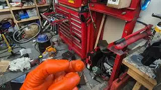 2200hl trolley jack cylinder / pump separation 