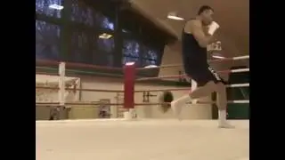 KLITSCHKO BETTER FOOTWORK THAN JOSHUA ???
