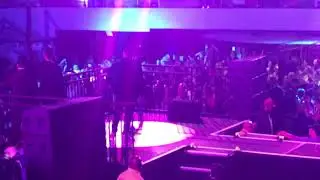 Jordan Knight entrance blockhead ball - NKOTB cruise 2017