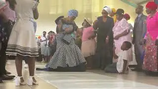 Bride and Groom Wedding Step  |  Mr and Mrs Ngwane