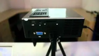 INNOVATIVE SP-5000 High Brightness iPhone / iPad Mini LED Projector