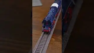 Museum locomotive with modern technology! 🚂 - Unboxing M&auml;rklin Albatros class 498.1