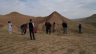 Piramit Tepeler Vatandaşları Heyecanlandırdı