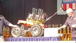 The little Zinger ￼ raise $5600 for its charity at the grand national roadster show ￼
