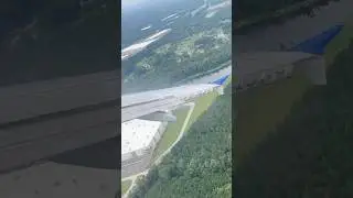 United A319-100 Cloudy Takeoff From Jacksonville! #commercialaircraft #aviation #takeoffs