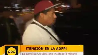 Universitario  barristas llegaron a la ADFP e intimidaron a Carlos Moreno
