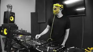 The YellowHeads, Space 92 - Planet X [RR329]