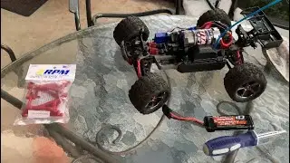 Suspension Arms Installation on Traxxas 1/16 E-Revo