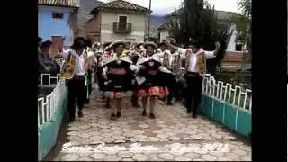 Barrio Centro Uni&oacute;n de Huacrapuquio 2012 (Pasacalle)
