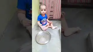 baby's balloon magic trick: magical moments in shorts ✨✨✨✨
