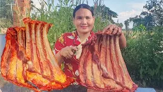 Cooking beef bone ribs sweet taste and spicy | Rural Cooking Life