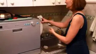 Edgestar Compact Dishwasher Demo