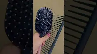 In love with this #comb and #brush from #dyson 💜 they are just so good!!