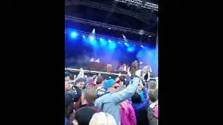 B&oslash;bben og yogi - gir gass live