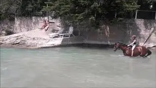 Vamos a la Playa, Aqua poney &agrave; Equisens
