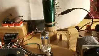 1S4 Tube radio Night Time.. on Shortwave Frequency