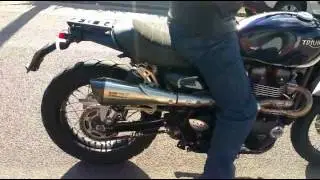 Triumph Street Scrambler (2017) Vance and Hines 2:1 Exhaust sound