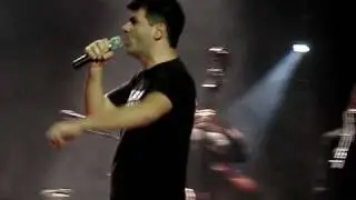 &Phi;&omicron;ί&beta;&omicron;&sigmaf; &Delta;&epsilon;&lambda;&eta;&beta;&omicron;&rho;ί&alpha;&sigmaf; - &Upsilon;&beta;&rho;&epsilon;&omicron;&pi;&omicron;&mu;&pi;ή [Live @ &Gamma;&upsilon;ά&lambda;&iota;&nu;&omicron; &Mu;&omicron;&upsilon;&sigma;&iota;&kappa;ό &Theta;έ&alpha;&tau;&rho;&omicron;]