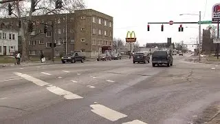 East Cleveland traffic light