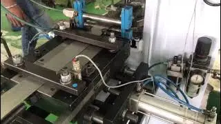 Zigzag Pneumatic Feeder Riddhi Automation  Mo.9718761426