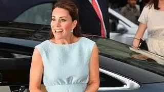 Kate Middleton dazzles at art charity event